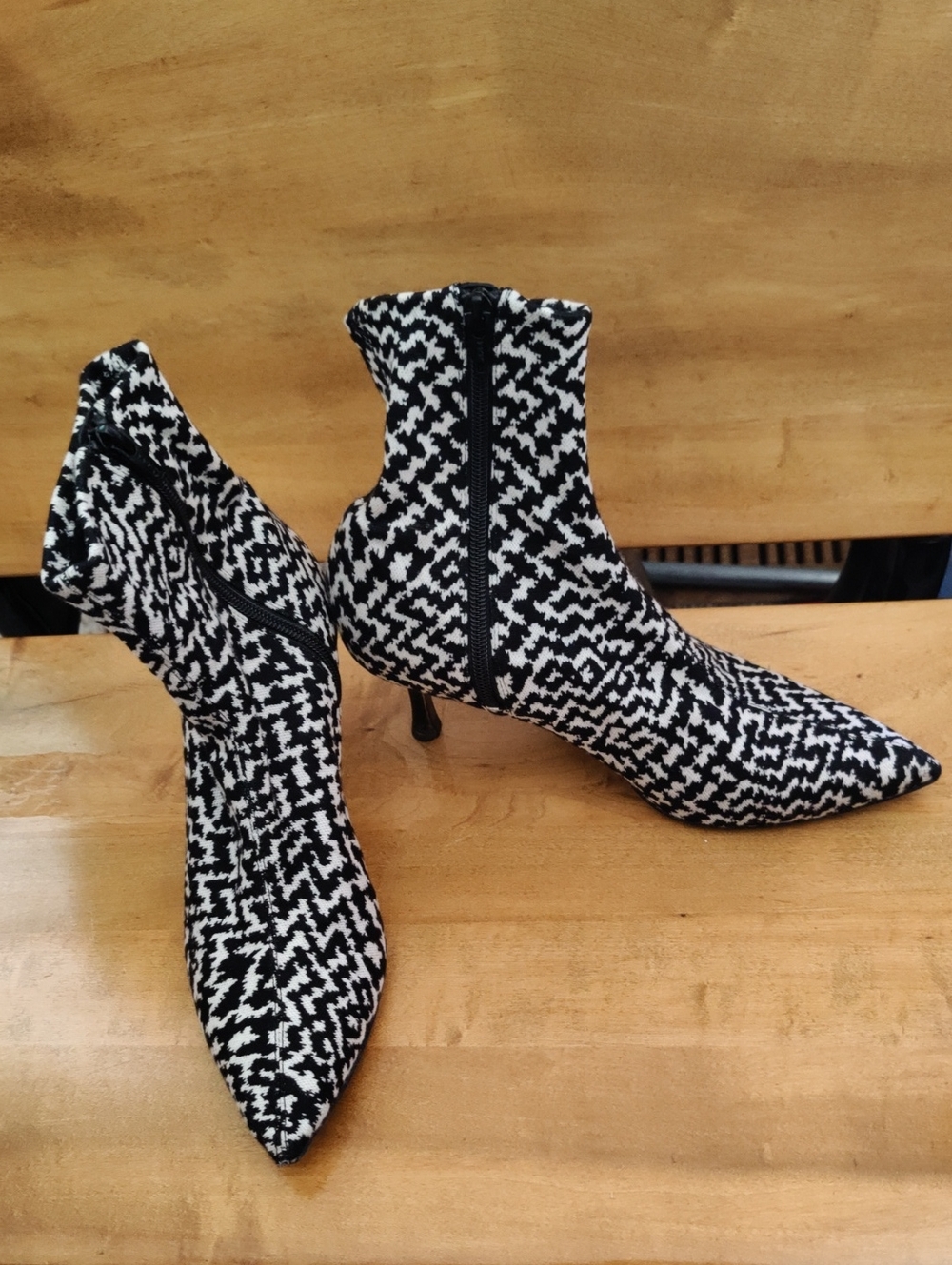 Rag And Bone Brea Sock Bootie Black And White Size 38